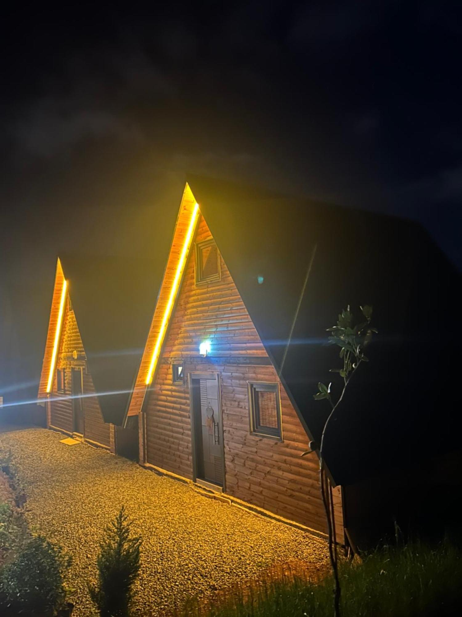 Chalet Mira *